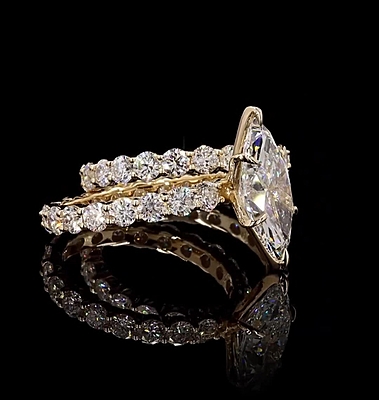 6.89 Carat Gold ring and band Combo wrinz013