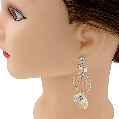 Stylish SIlver Designed White Conch Drop Earrings Stylish SIlver Designed White Conch Drop Earrings