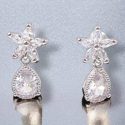 Crystal Stone Teardrop Silver Earrings Crystal Stone Teardrop Silver Earrings