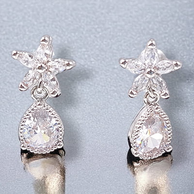 Crystal Stone Teardrop Silver Earrings Crystal Stone Teardrop Silver Earrings