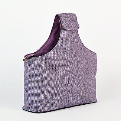 The snug wrist bag