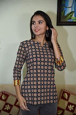 Block Printed Top-Black-4 Block Printed Top-Black-4