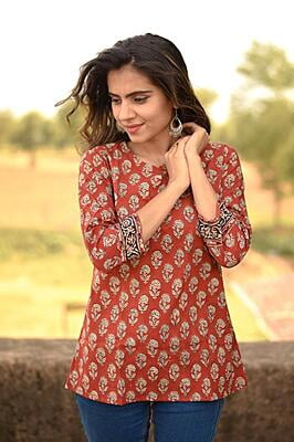 Block Printed Top-Rust-10 Block Printed Top-Rust-10