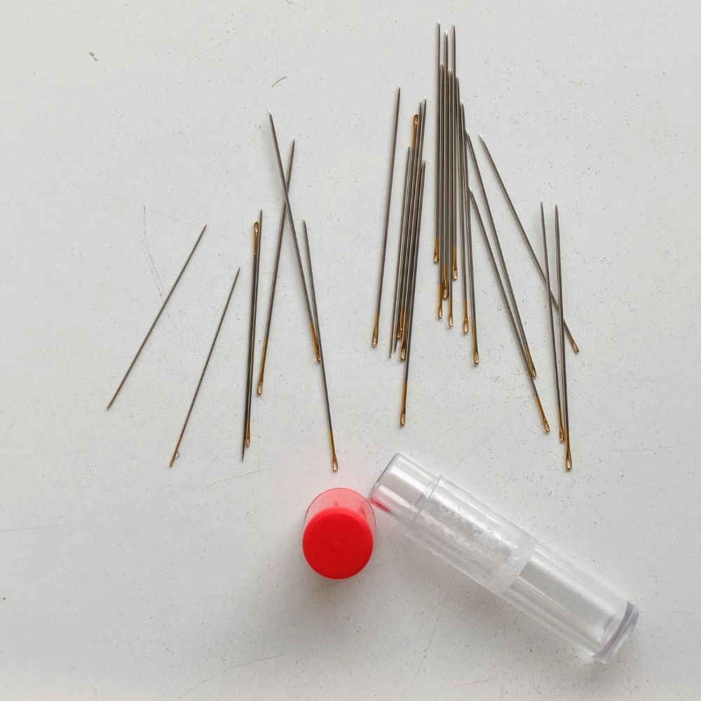 Pony Sharp Golden Eye Needle