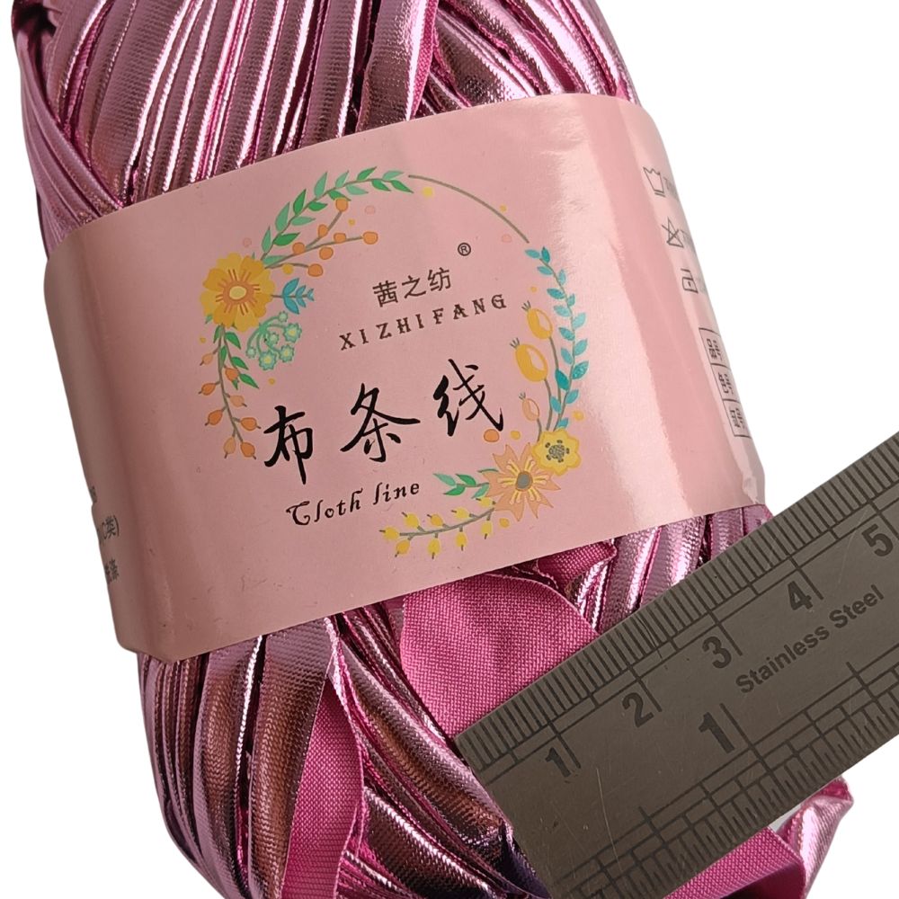 T-Shirt Yarn Metallic 104 T-Shirt Yarn Metallic 104