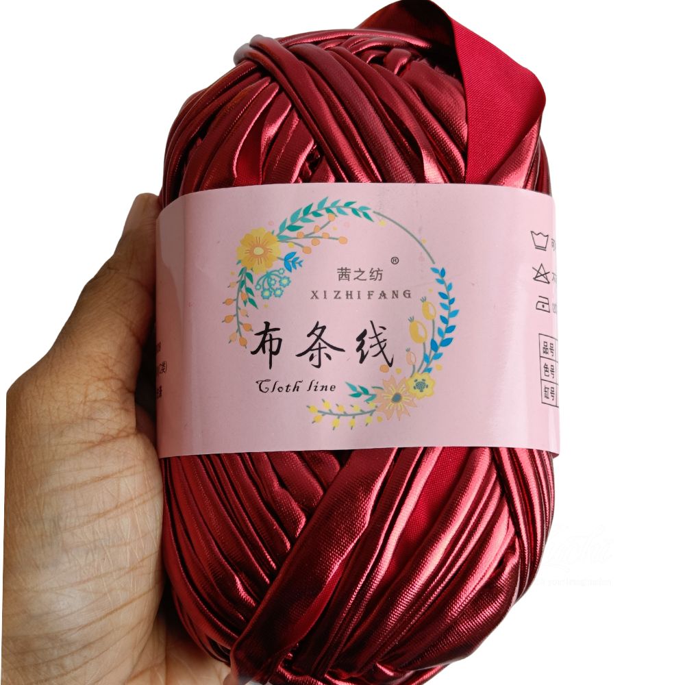 T-Shirt Yarn Metallic 136 Lite Gold T-Shirt Yarn Metallic 136 Lite Gold