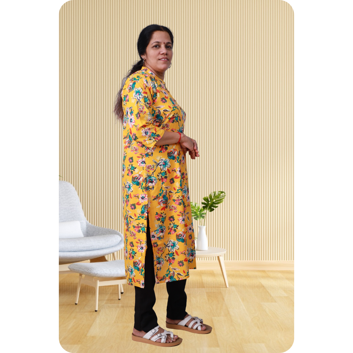 Jasmine Side Slited Yellow shaded Top