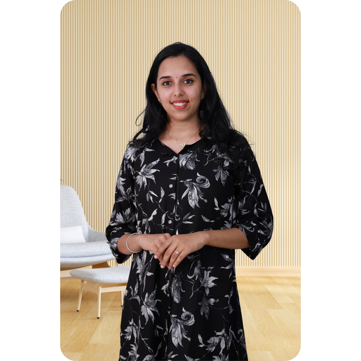 Zahari A Line top black & white
