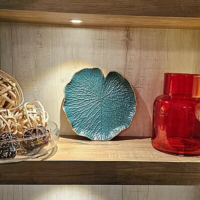 Green Leaf MDF Wall Art with Gold Accents Green Leaf MDF Wall Art with Gold Accents