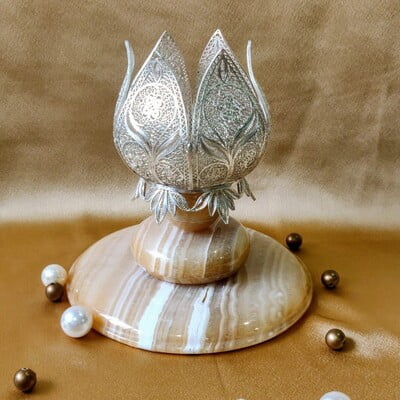 Mystic Padma table top Mystic Padma table top