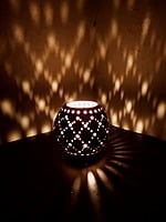 Coconut Shell Tea Light Holder - Diamond Coconut Shell Tea Light Holder - Diamond