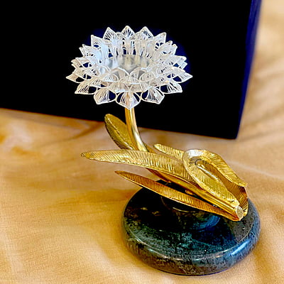 Rajhans Candle Holder in Silver | Filigree Work Rajhans Candle Holder in Silver | Filigree Work