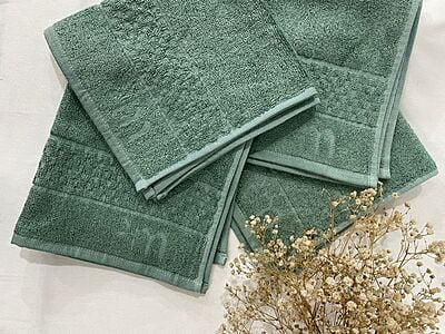 Bamboo Hand Towel -  Small Size Bamboo Fitness Towel /Antibacterial, Super Absorbent, Super Soft for Gym, Workout, Yoga | Lightweight & Multipurpose (ethical green)