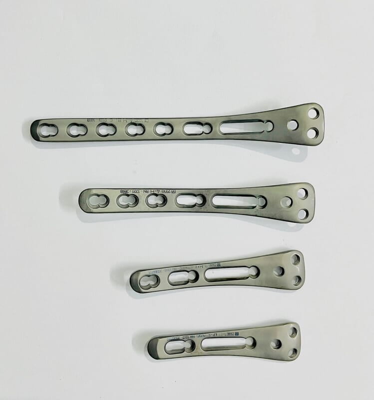 PRIMA TITANIUM POSTEROMEDIAL PROXIMAL TIBIA PLATE