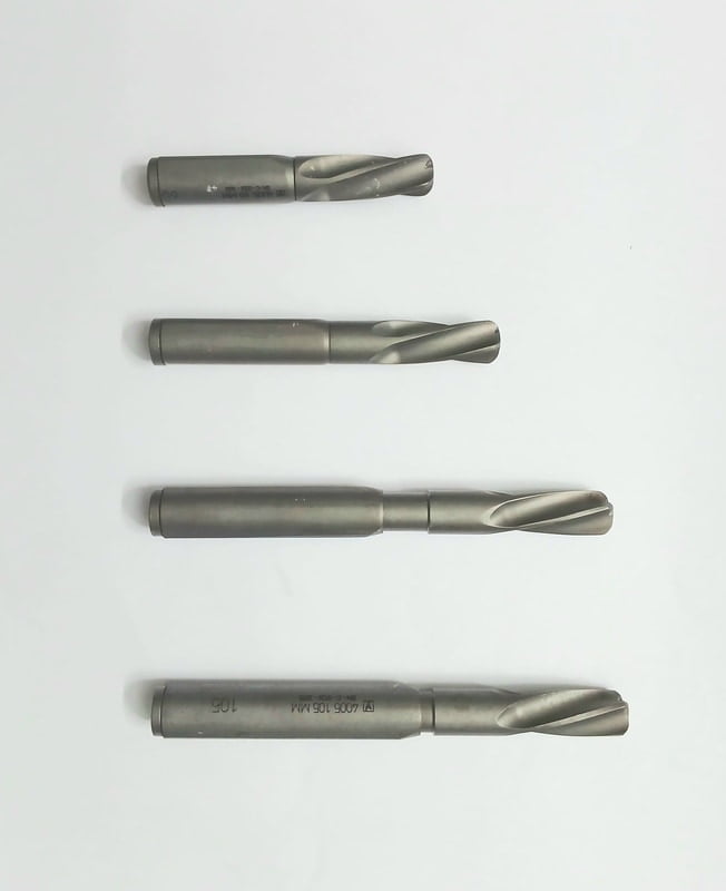 TITANIUM PROXIMAL BLADE