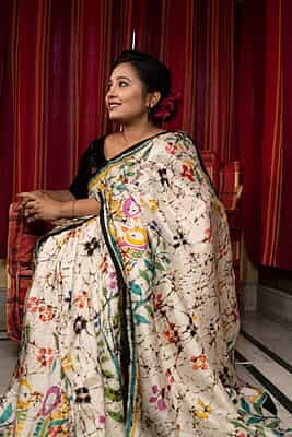 Hand batik on off white pure Mulberry silk with Multiple color from our Mystic radiance collection Hand batik on off white pure Mulberry silk with Multiple color from our Mystic radiance collection