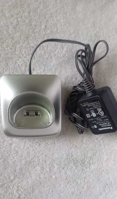 Cordless Phone base and power adapter