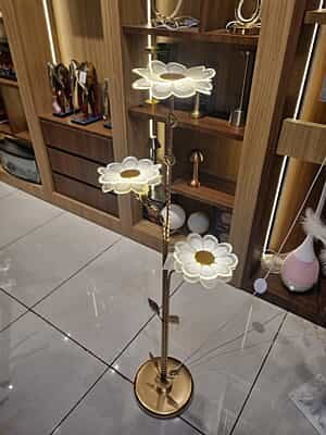 Sunflower LED Lamp