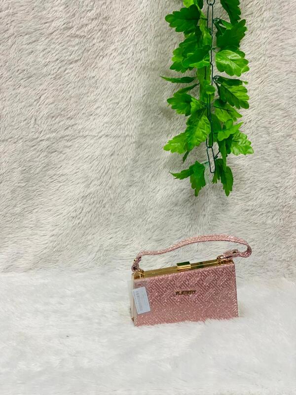 MLBH- BAG28