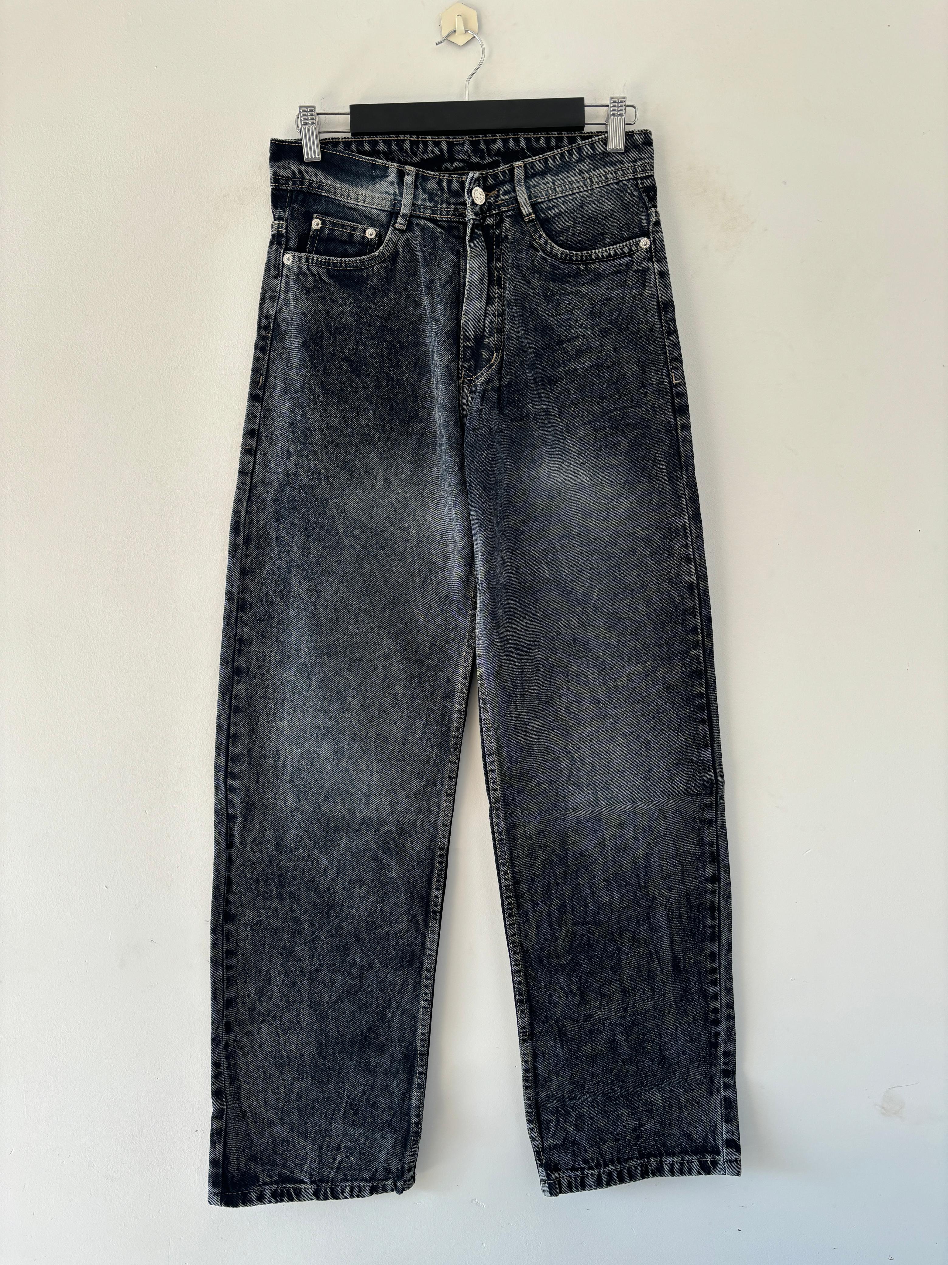 Black washed straight fit jeans Black washed straight fit jeans
