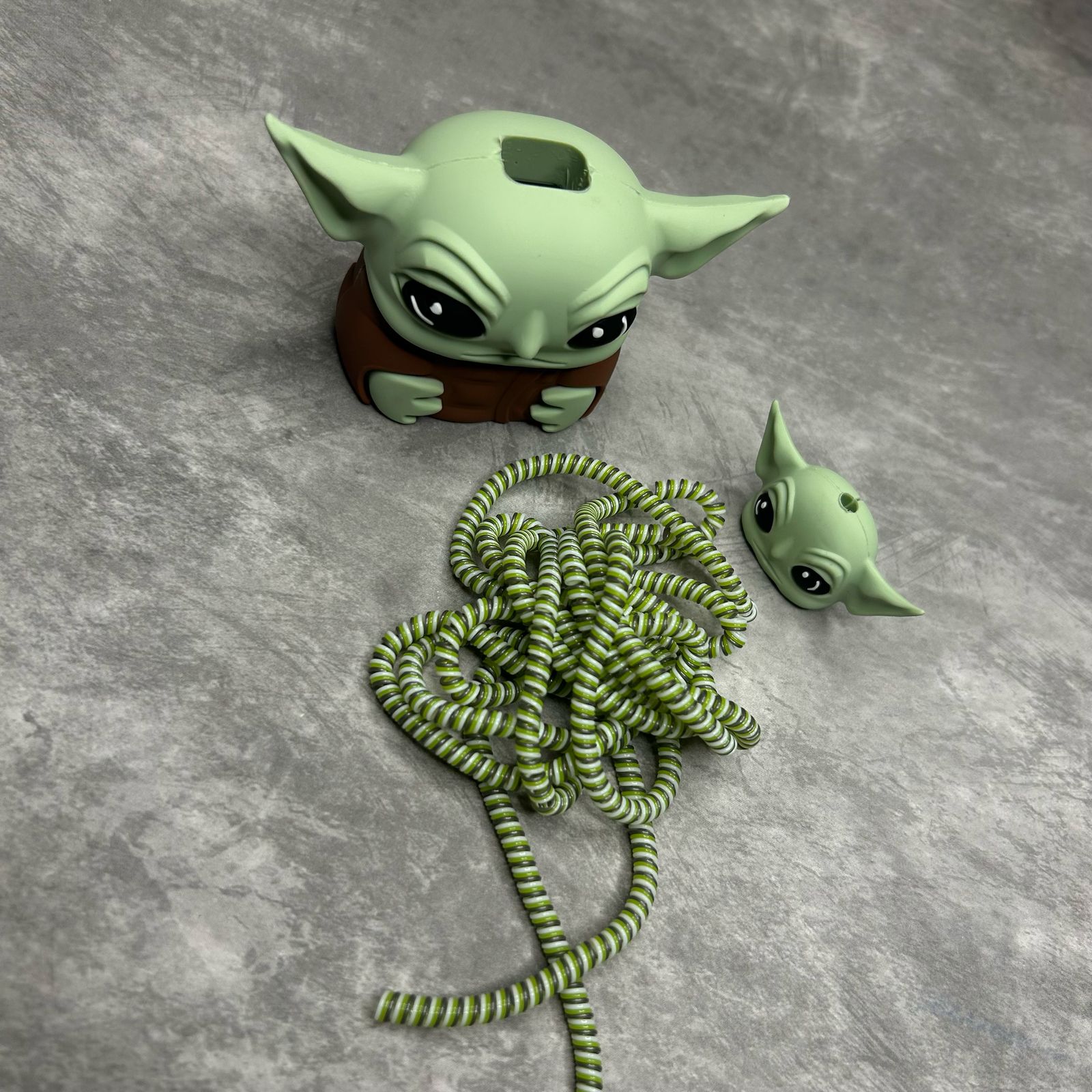 BABY YODA CHARGER PROTECTION BABY YODA CHARGER PROTECTION