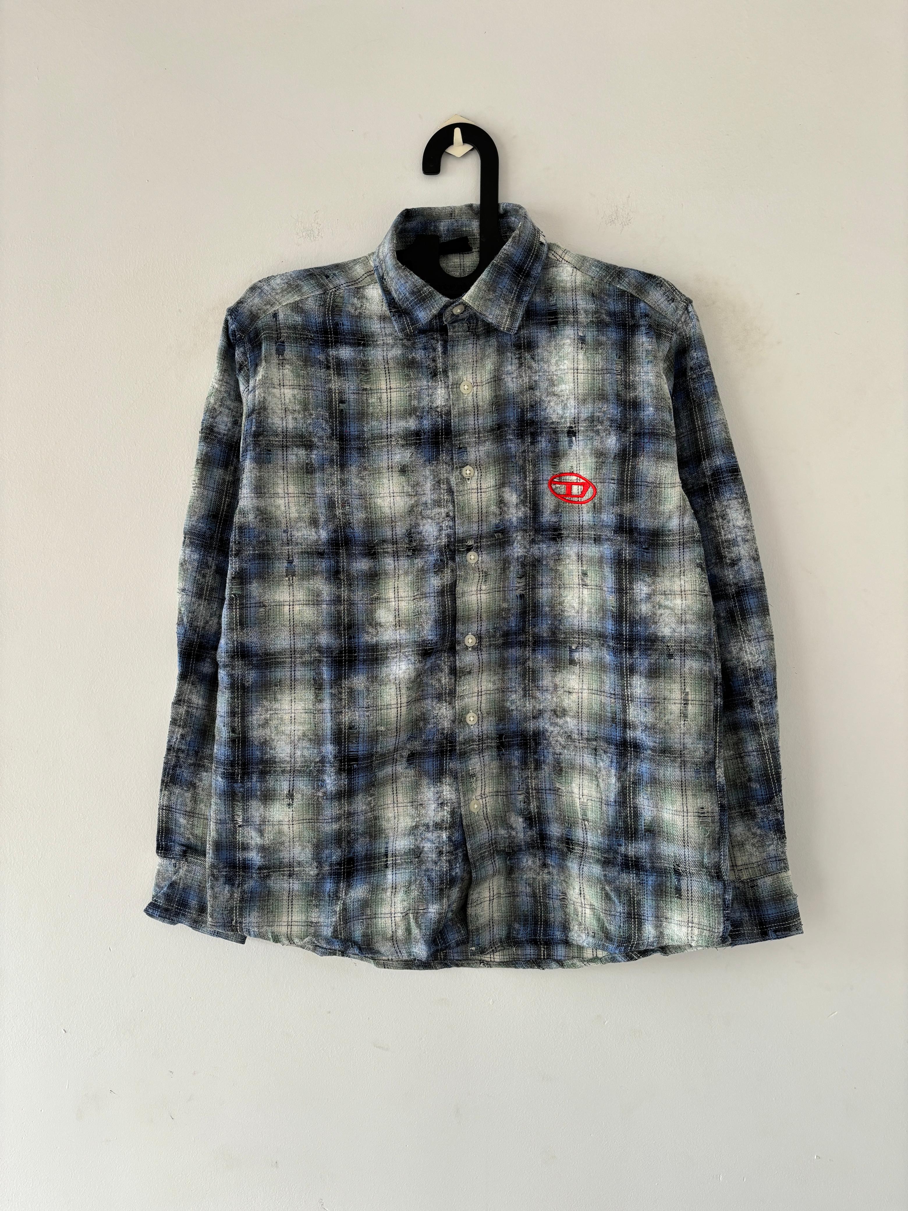 Blue acid washed flannels Blue acid washed flannels