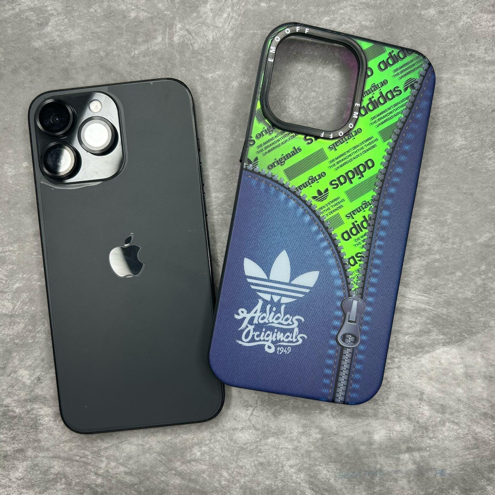 ADDIDAS CASE IPHONE 14pro max ADDIDAS CASE IPHONE 14pro max