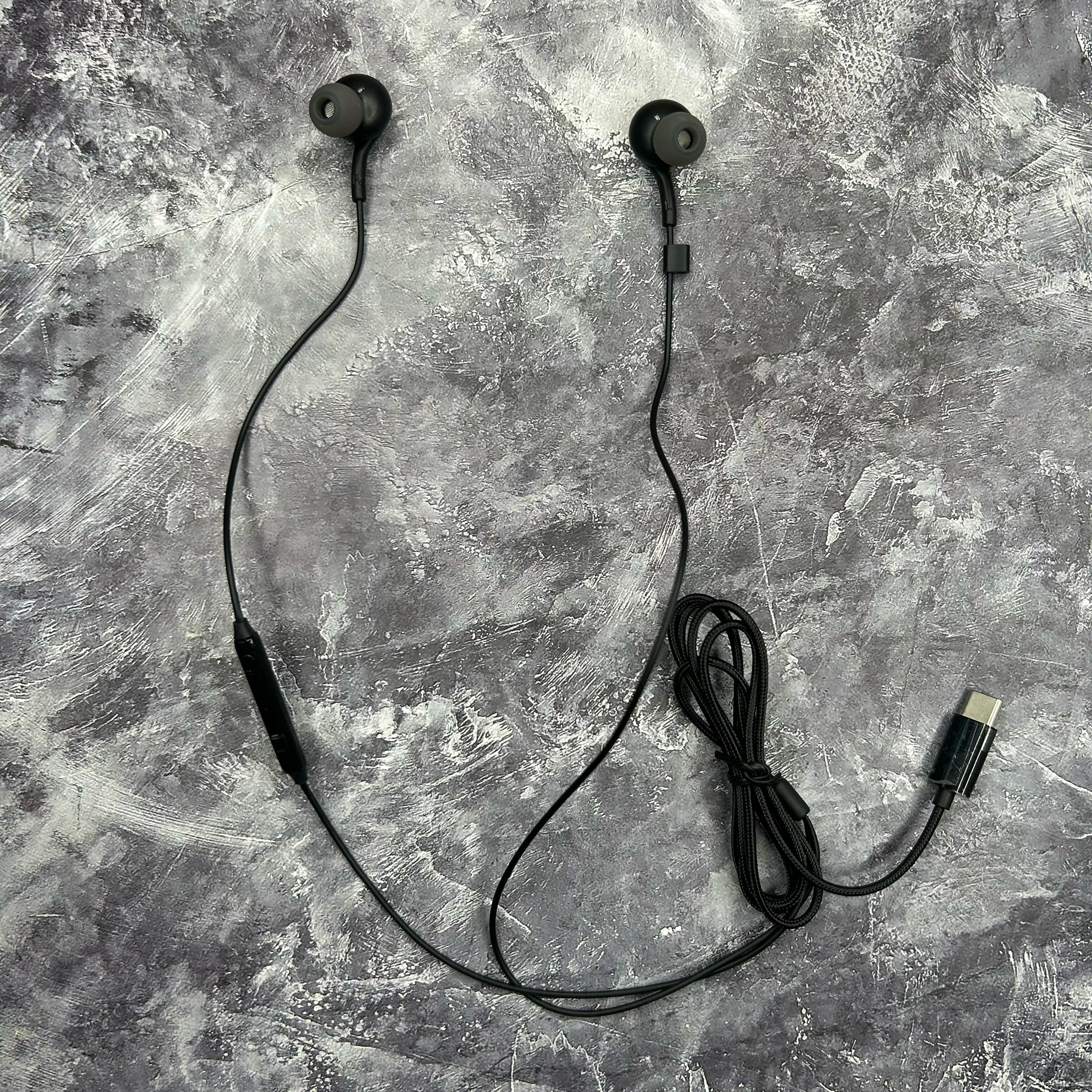 CORE WIRED HEADSPHONE
