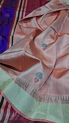 Color peach color with orange undertone kalakshetra saree Color peach color with orange undertone kalakshetra saree