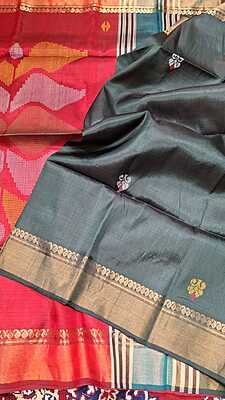 Color bottle green kalashetra/kalakshetra saree Color bottle green kalashetra/kalakshetra saree