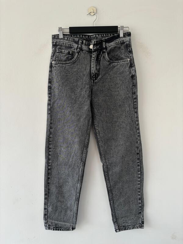 Gray momfit jean Gray momfit jean