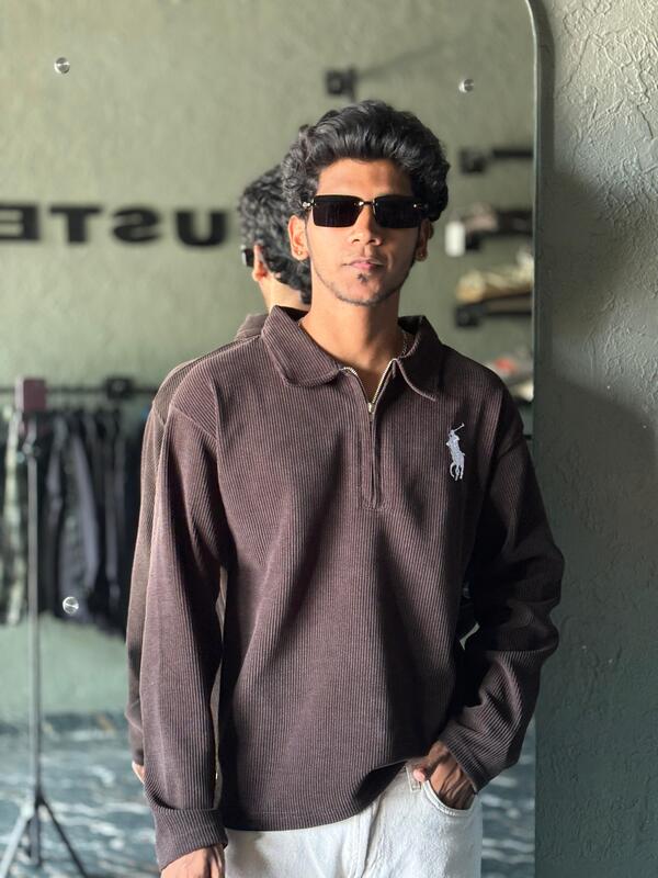 Dark Brown polo t-shirt Dark Brown polo t-shirt