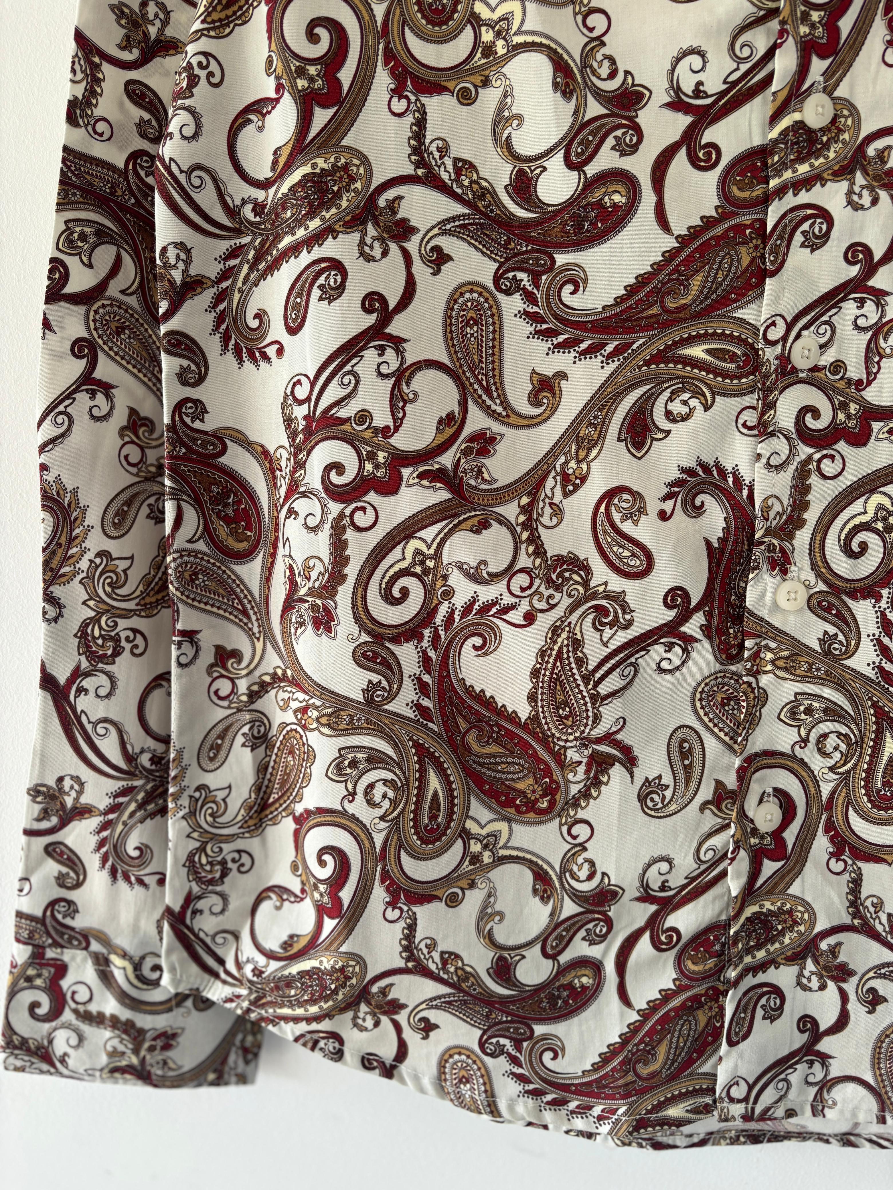 Red and white printed shirt Red and white printed shirt