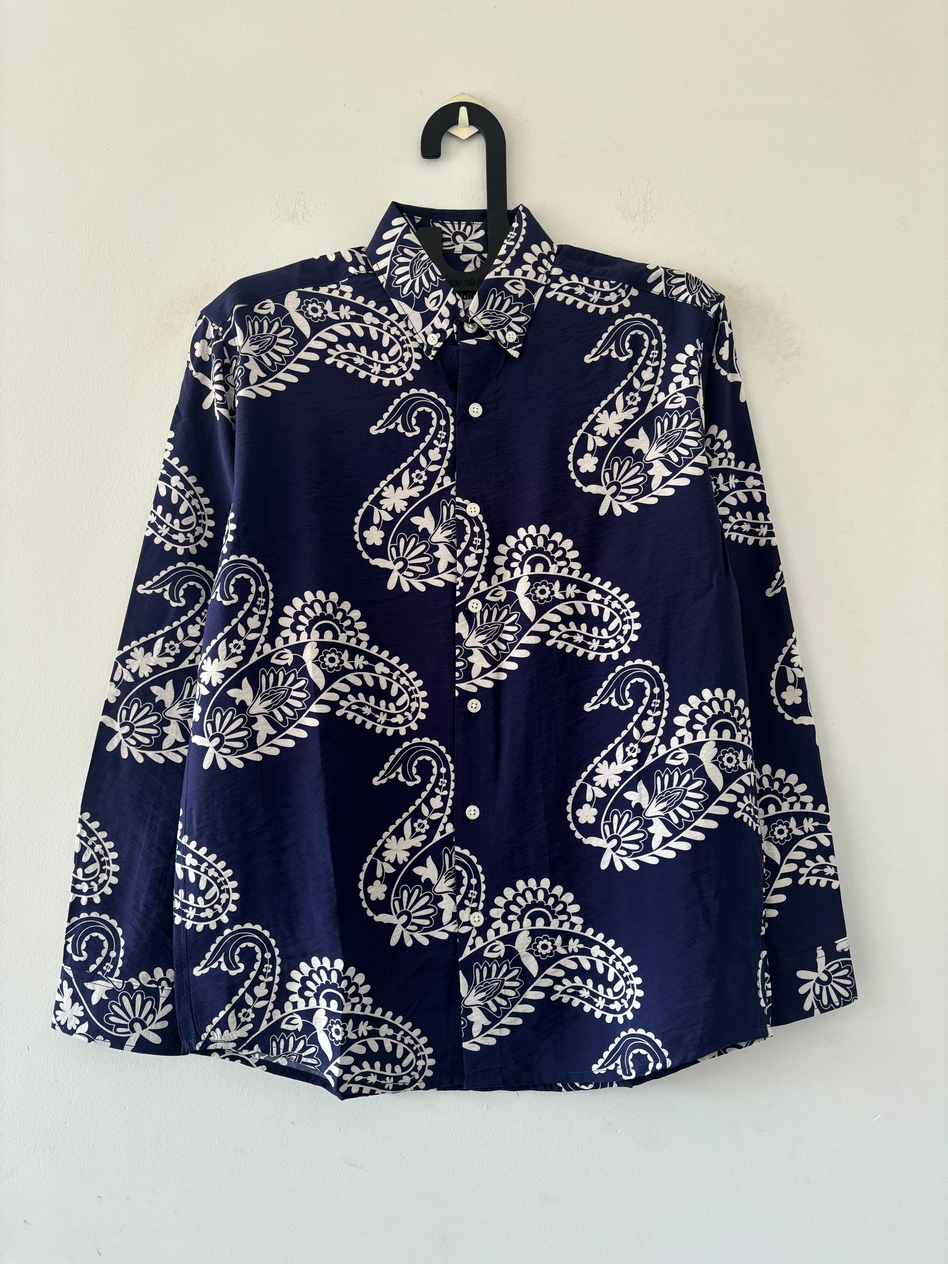 Navy blue and white printed shirts Navy blue and white printed shirts