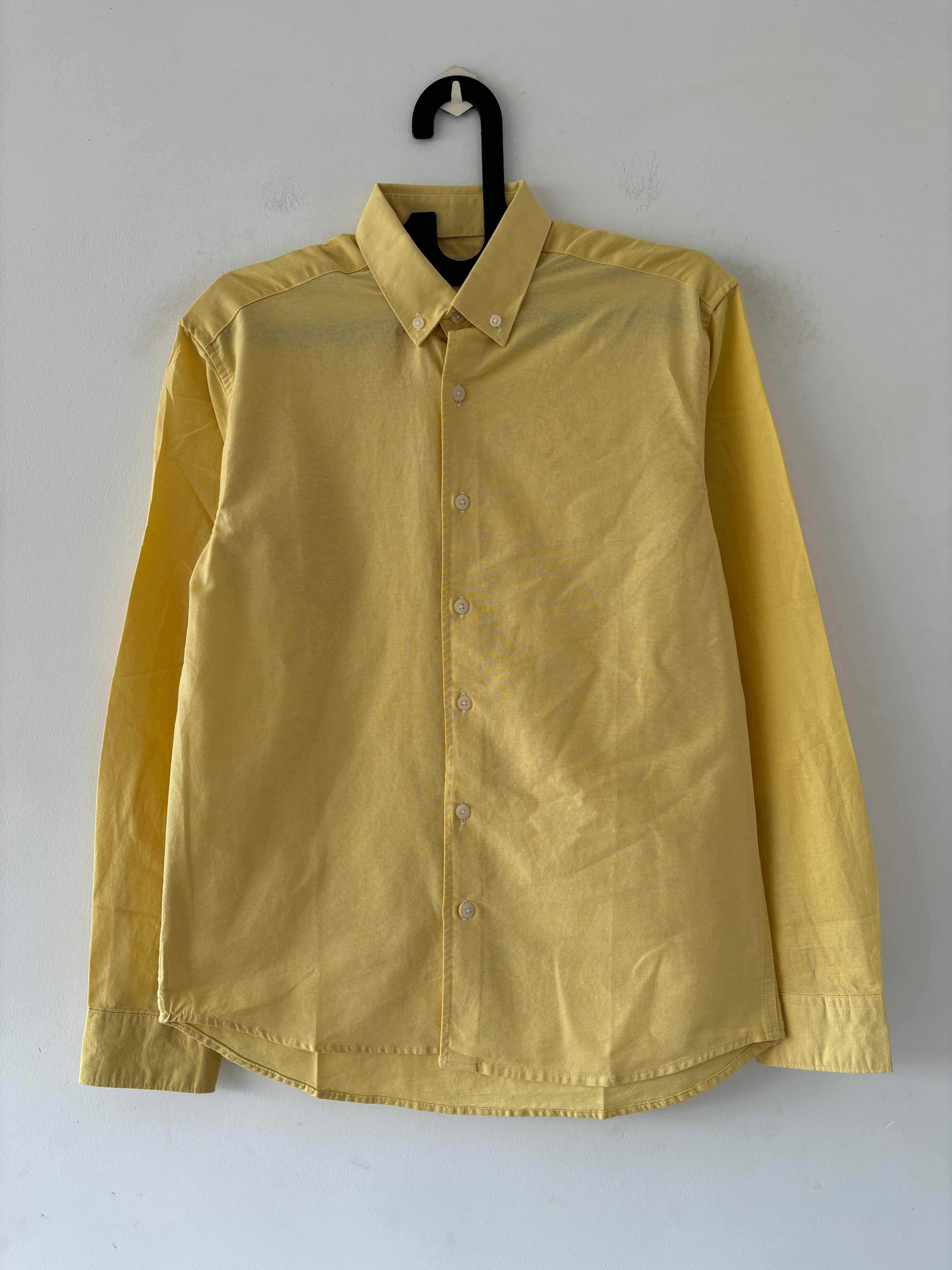 Light yellow solid shirt Light yellow solid shirt