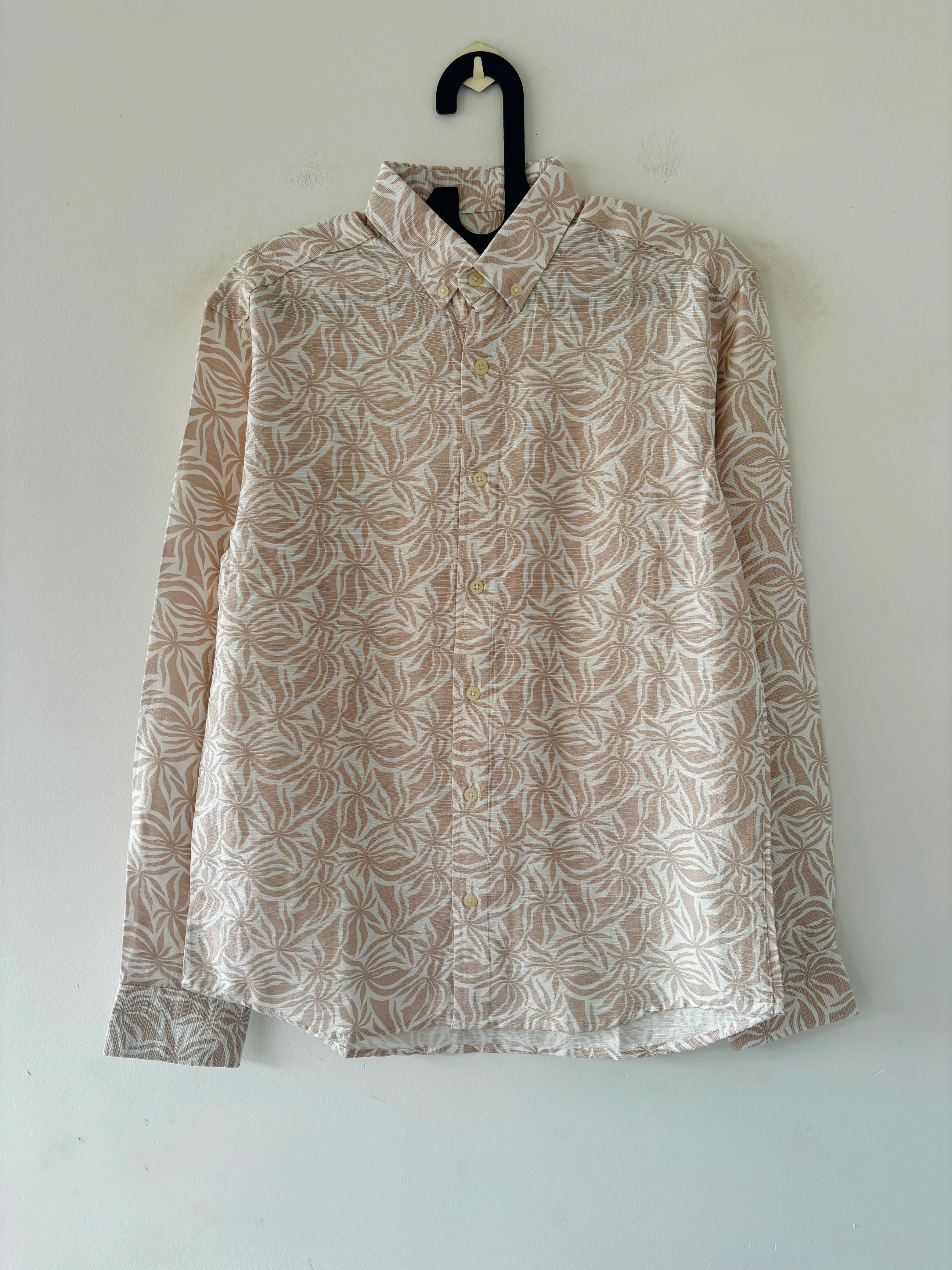 Heather peach and white printed shirt Heather peach and white printed shirt