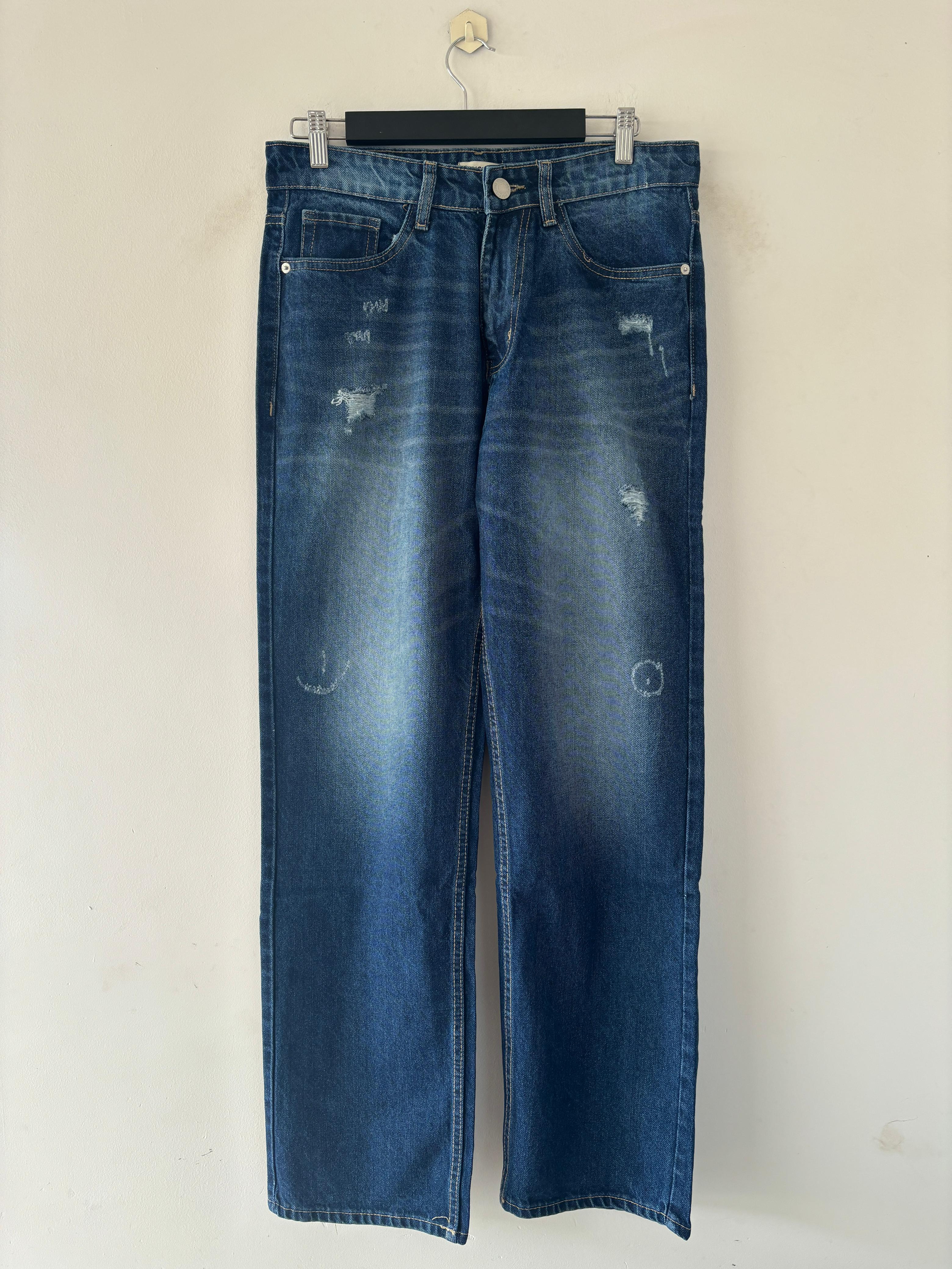 Blue Distressed jeans Blue Distressed jeans