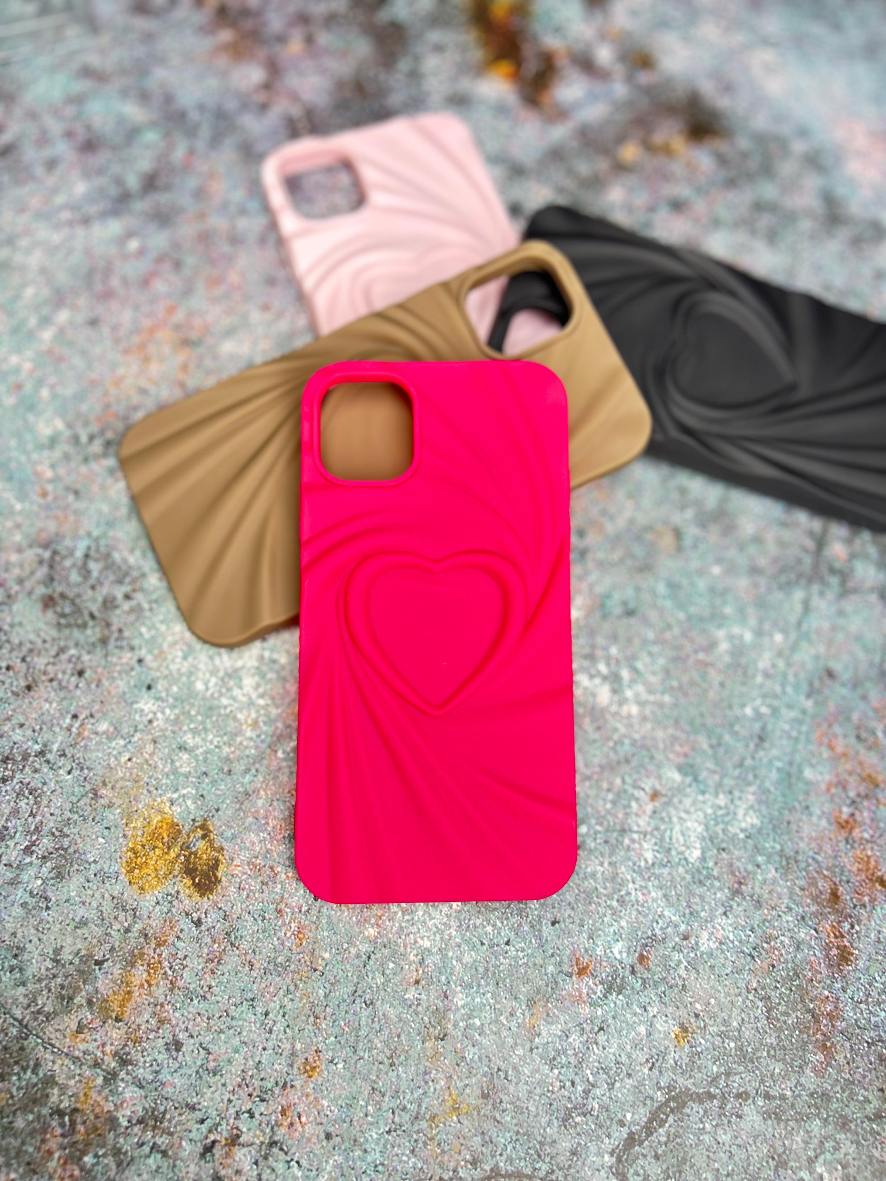 3D SILICONE HEART CASE