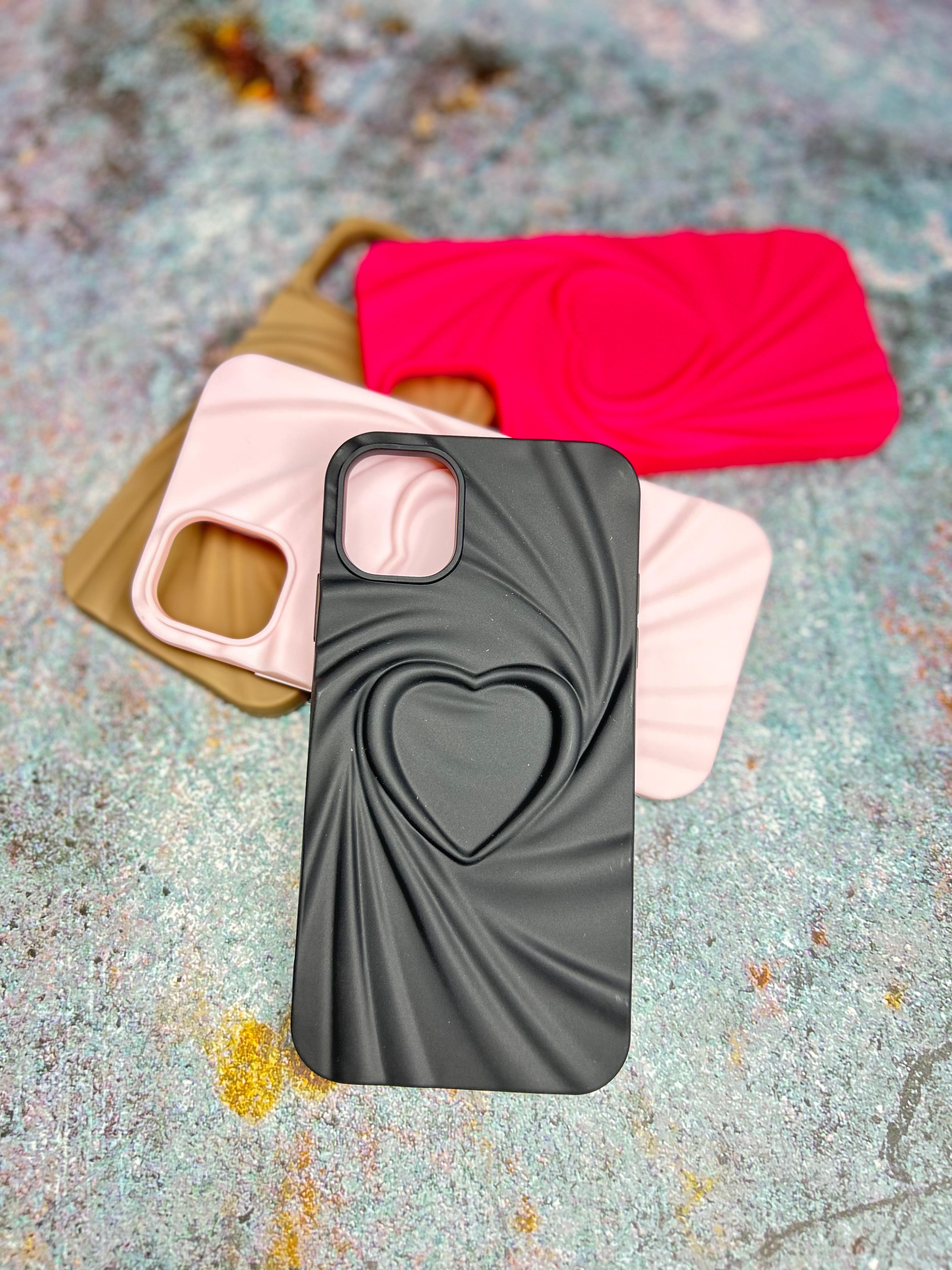 3D SILICONE HEART CASE
