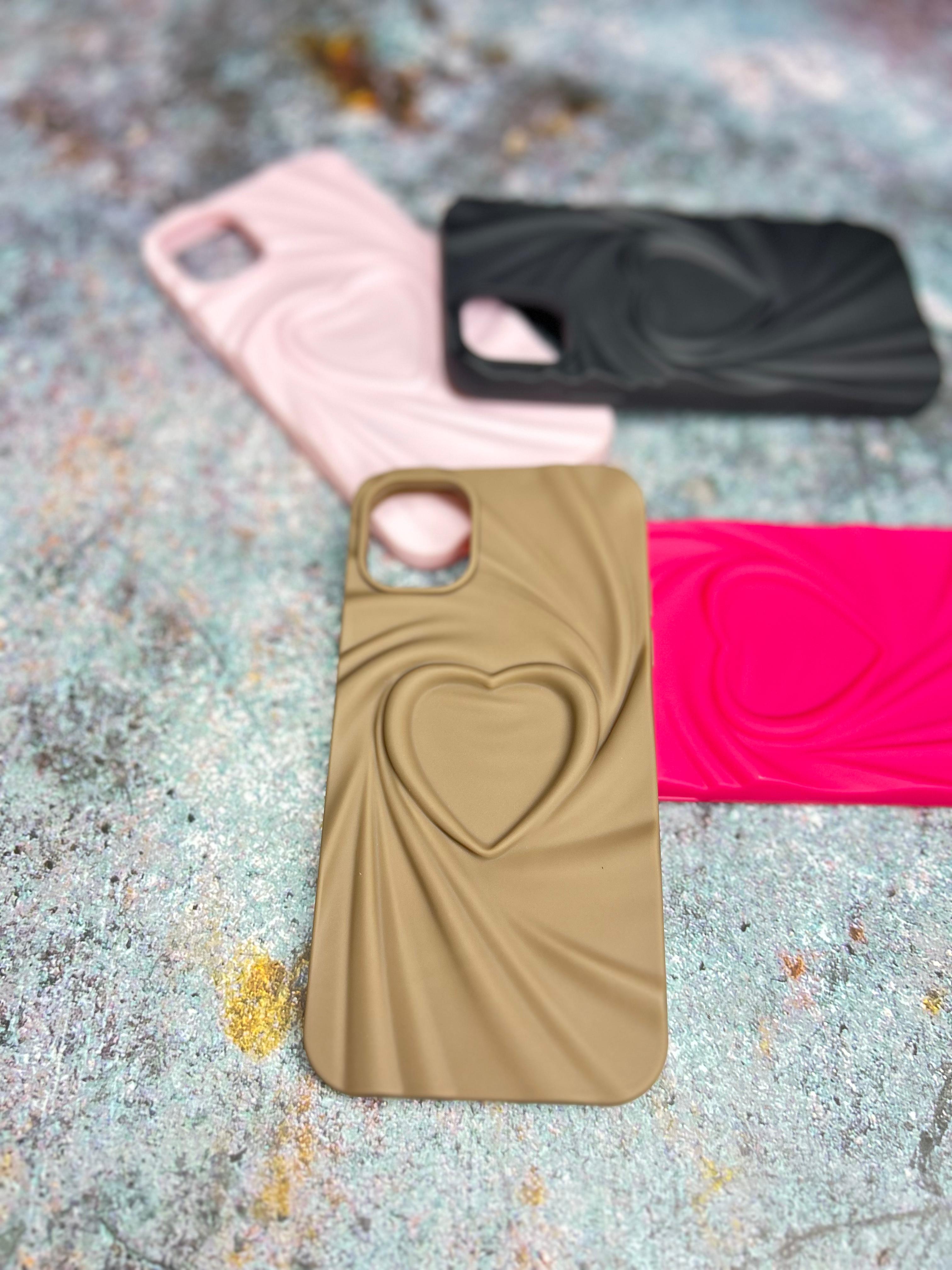 3D SILICONE HEART CASE