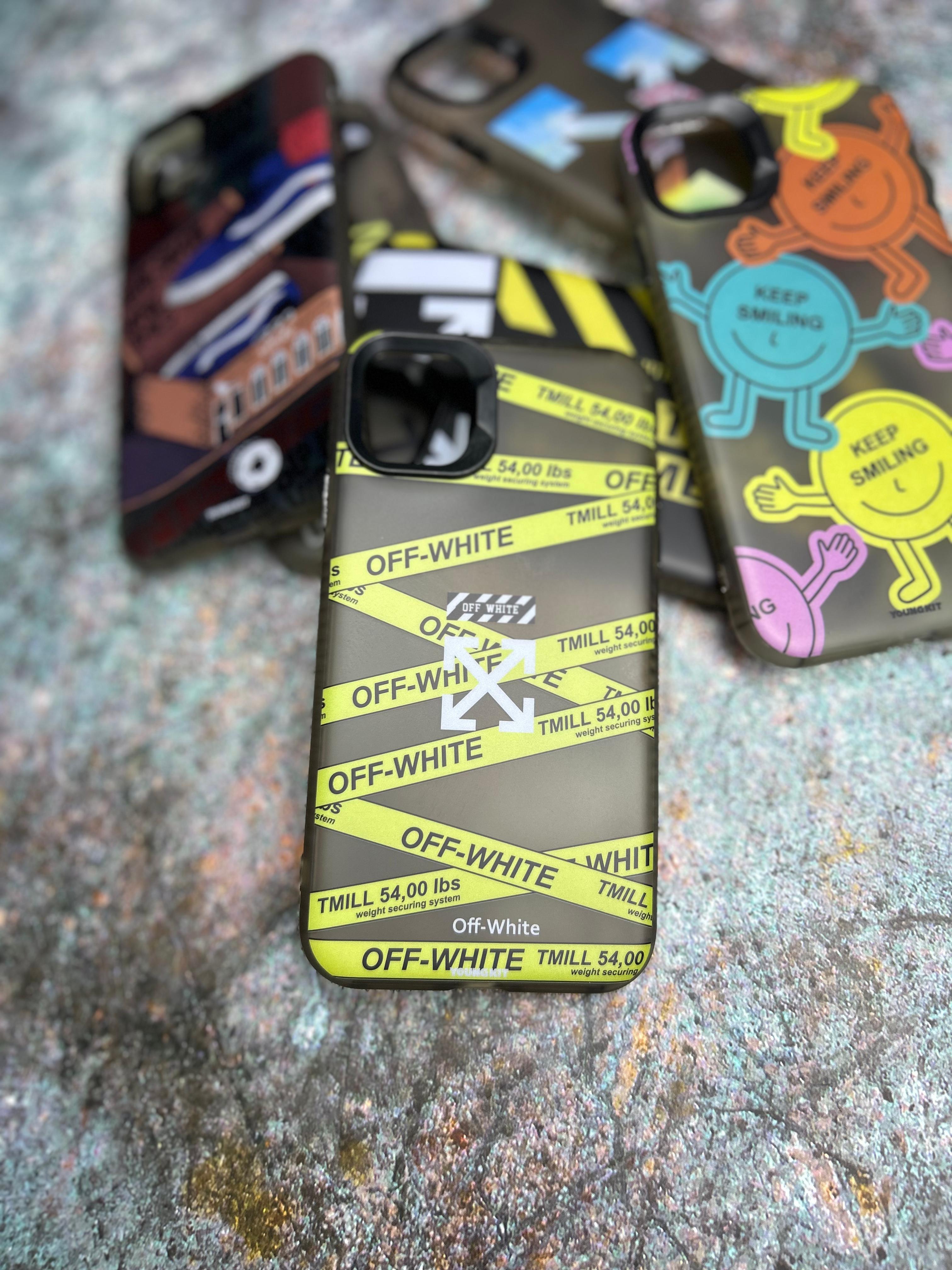 SMOKE PRINTED IPHONE 11