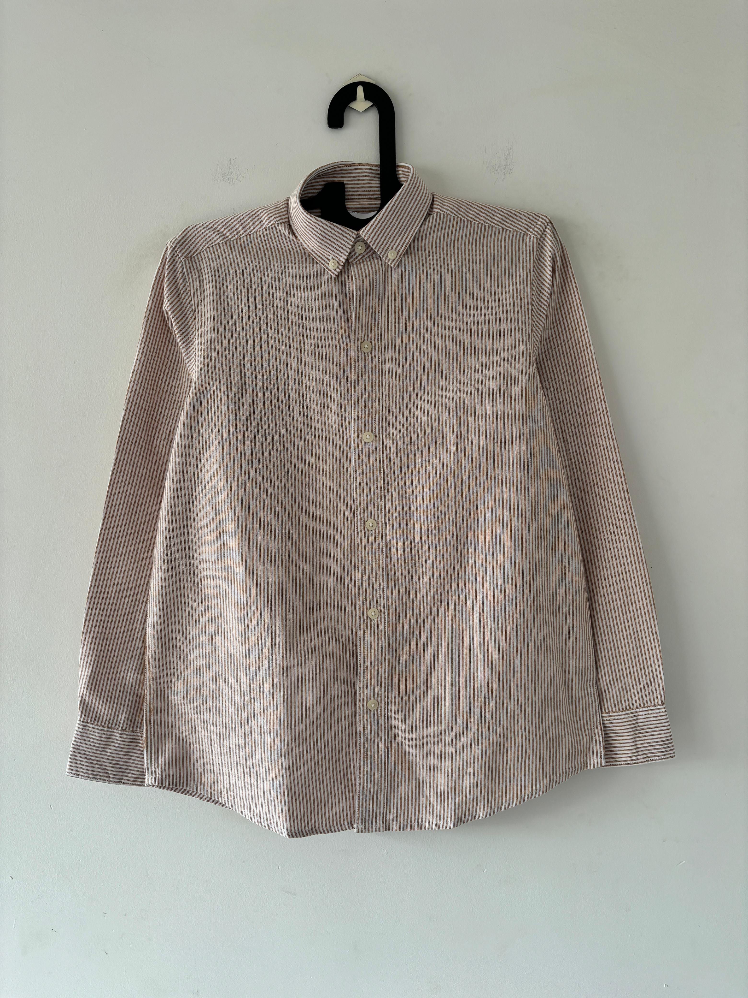 Sandal old money stripes shirt