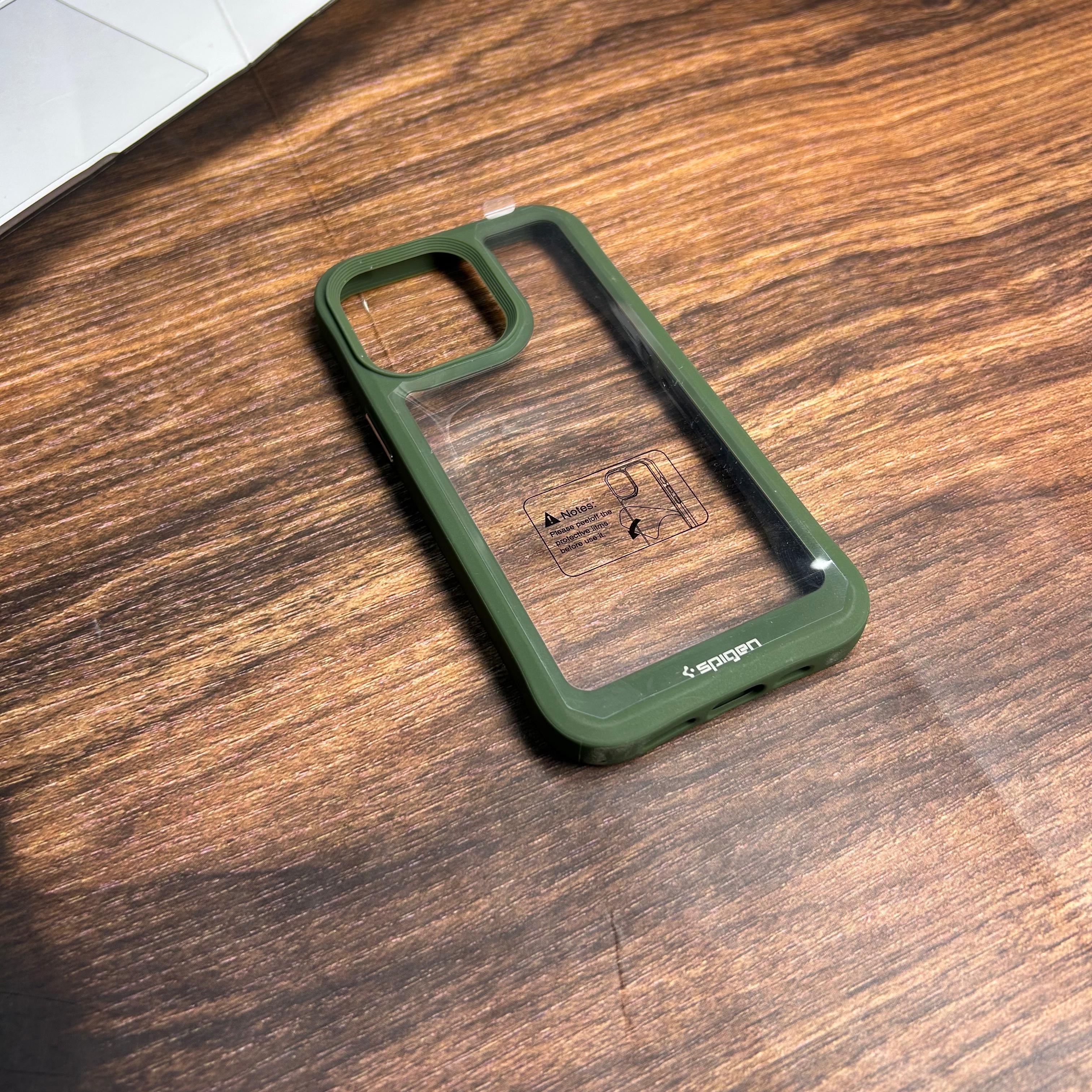 SPIGEN GREEN TRANSPARENT CASE