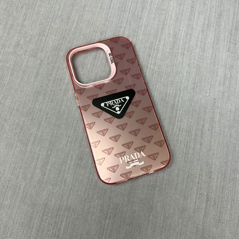 PRADA CASE GIRLY