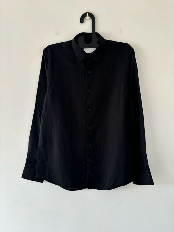 Black linen shirt