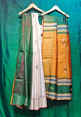 Kalashetra/Kalakshetra Sarees- Off White and Mustard Kalashetra/Kalakshetra Sarees- Off White and Mustard