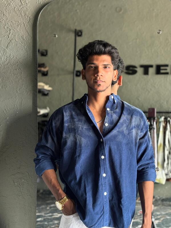 Deep ocean Acid-washed corduroy shirt