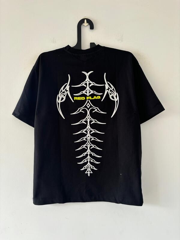 Jet black oversized tee