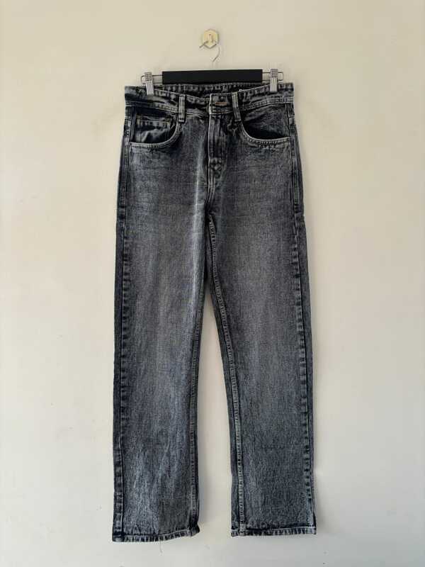 Graphite grey heritage straight fit