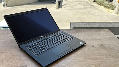 Dell Latitude 7390 Touch Screen Laptop i7 8th Gen, 8GB RAM, 256B SSD, Super Premium Look, SLIM